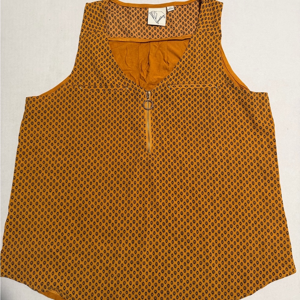 Janet Chung Women's XL Top Sleeveless shirt blouse‎ 1/3 Zip